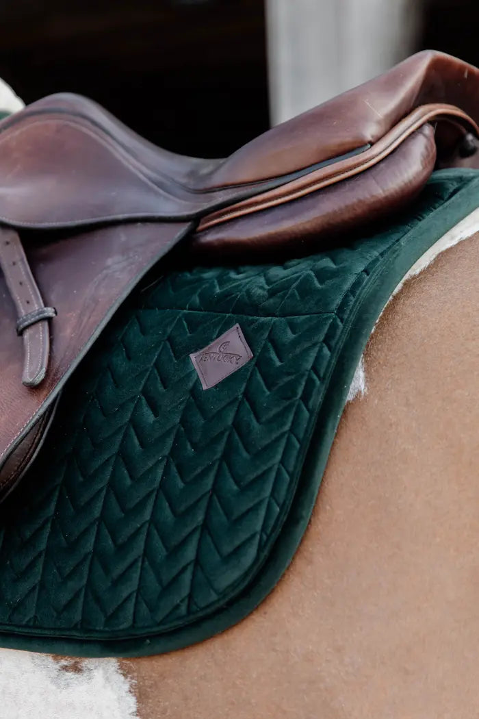 Boomerang Equestrian - Kentucky Saddle Pad Skin Friendly Velvet Jumping Pine Green