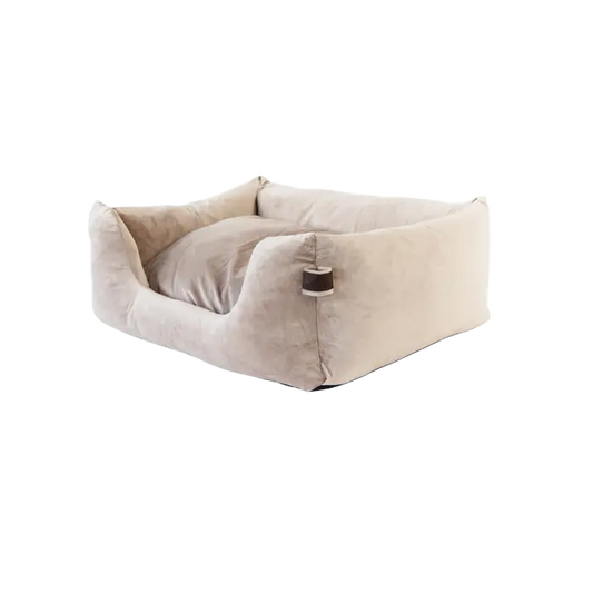 Boomerang Equestrian - Kentucky Dog Bed Velvet Beige