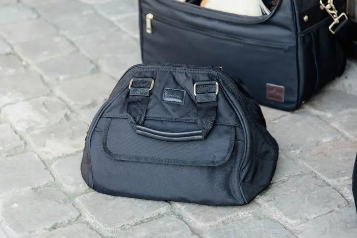 Boomerang Equestrian - Kentucky Helmet Bag Black