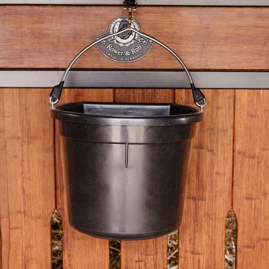 Water Bucket | Grooming Deluxe | Durable — Image 2