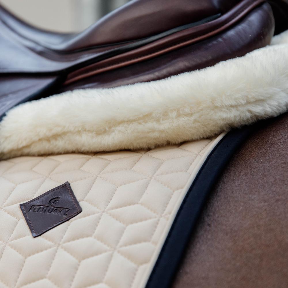 Half Pad Impact Equalizer Sheepskin | Kentucky Horsewear | — Image 7