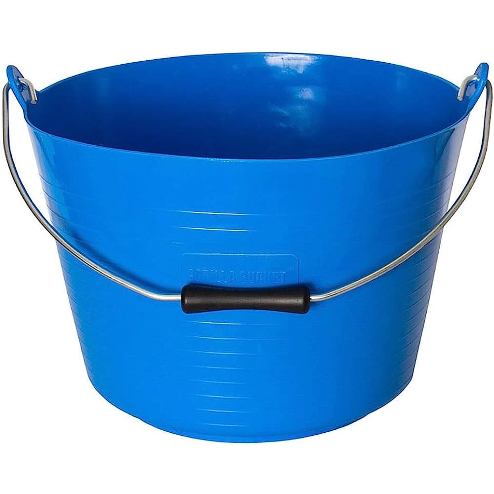 Boomerang Equestrian - Red Gorilla Flexible Tub 22 L Assorted Colours