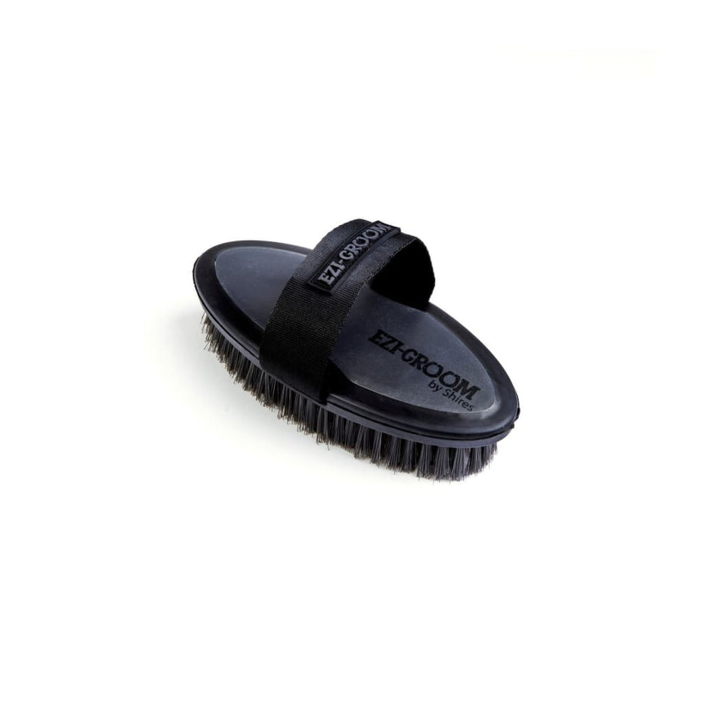 Shires Ezi - Groom Grip Dandy Brush