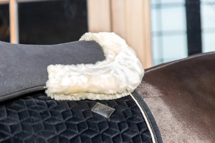 Boomerang Equestrian - Kentucky Natural Sheepskin Anatomical Half Pad Black