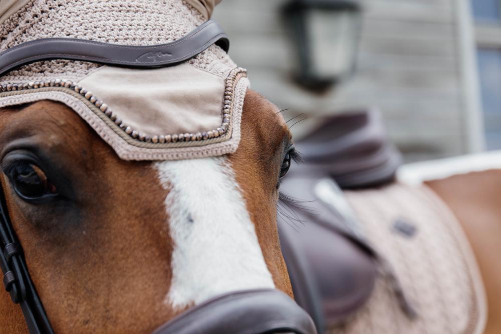 Fly Veil Wellington Velvet Pearls | Kentucky Horsewear | luxurious — Image 13
