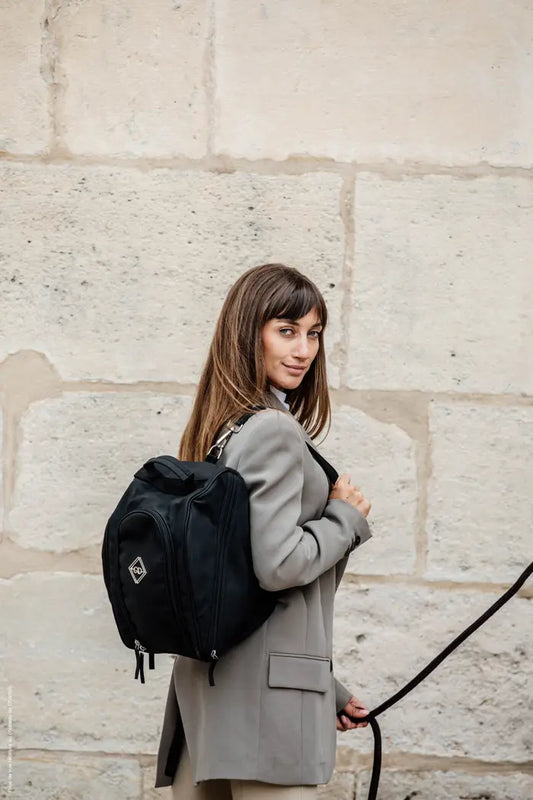 Boomerang Equestrian - Kentucky Chestnut Helmet Bag Black