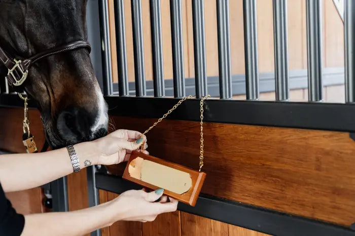 Kentucky Stable Name Plate Hanger