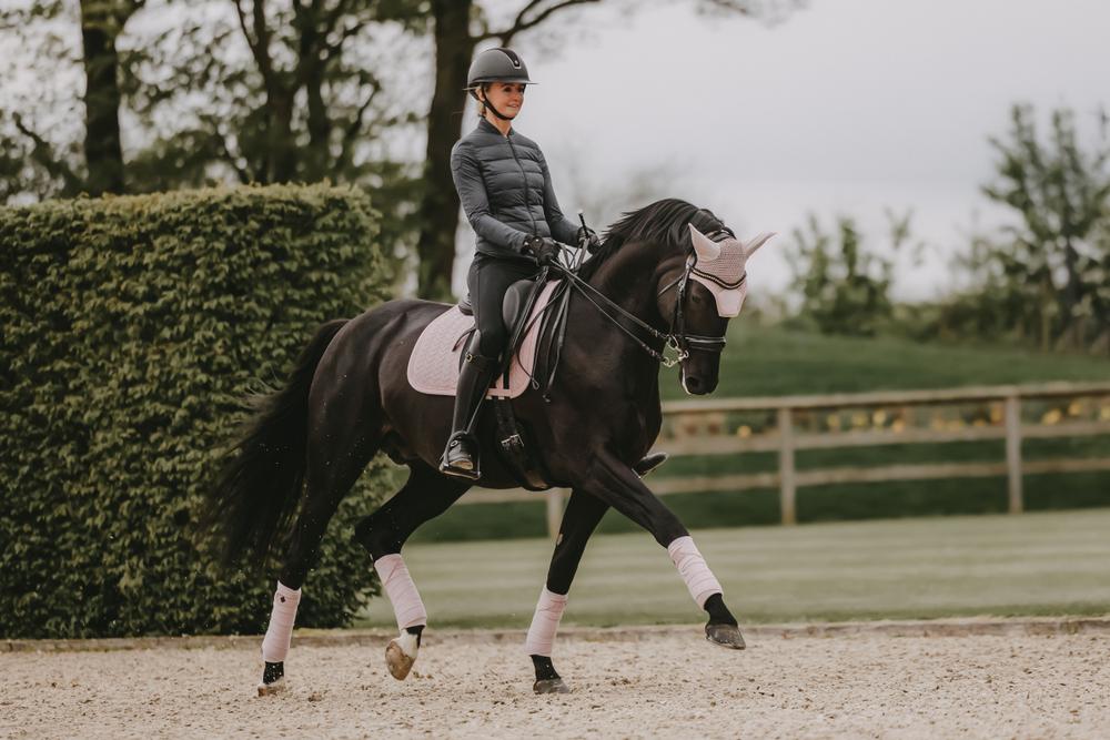 Fly Veil Wellington Velvet Pearls | Kentucky Horsewear | luxurious — Image 9