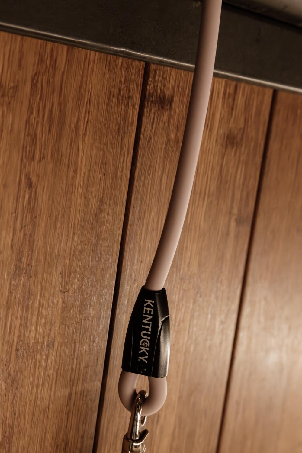 Horse Box Lead & Cross Ties Silicone | Kentucky Horsewear | Safe handling — Image 13