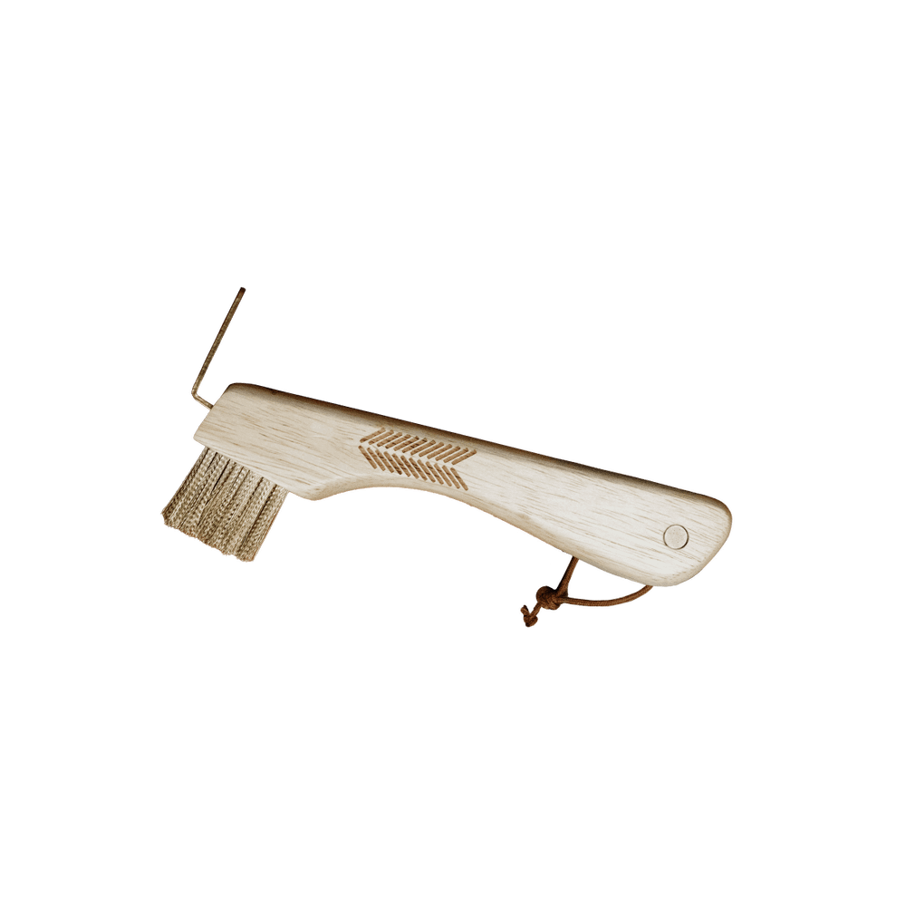 Hoof Pick With Metal Bristle Magnet | Grooming Deluxe | DurableCleaning