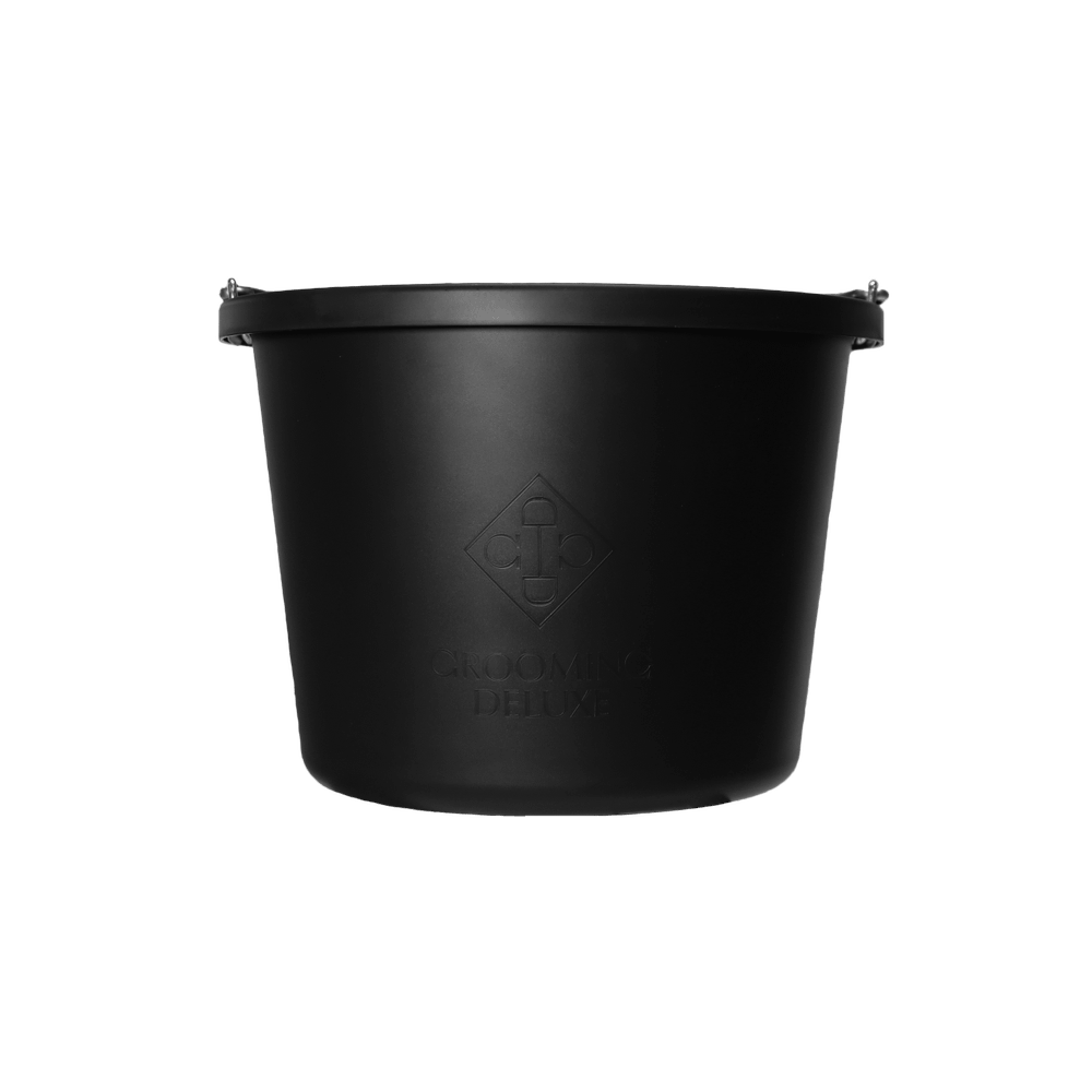 Water Bucket | Grooming Deluxe | Durable