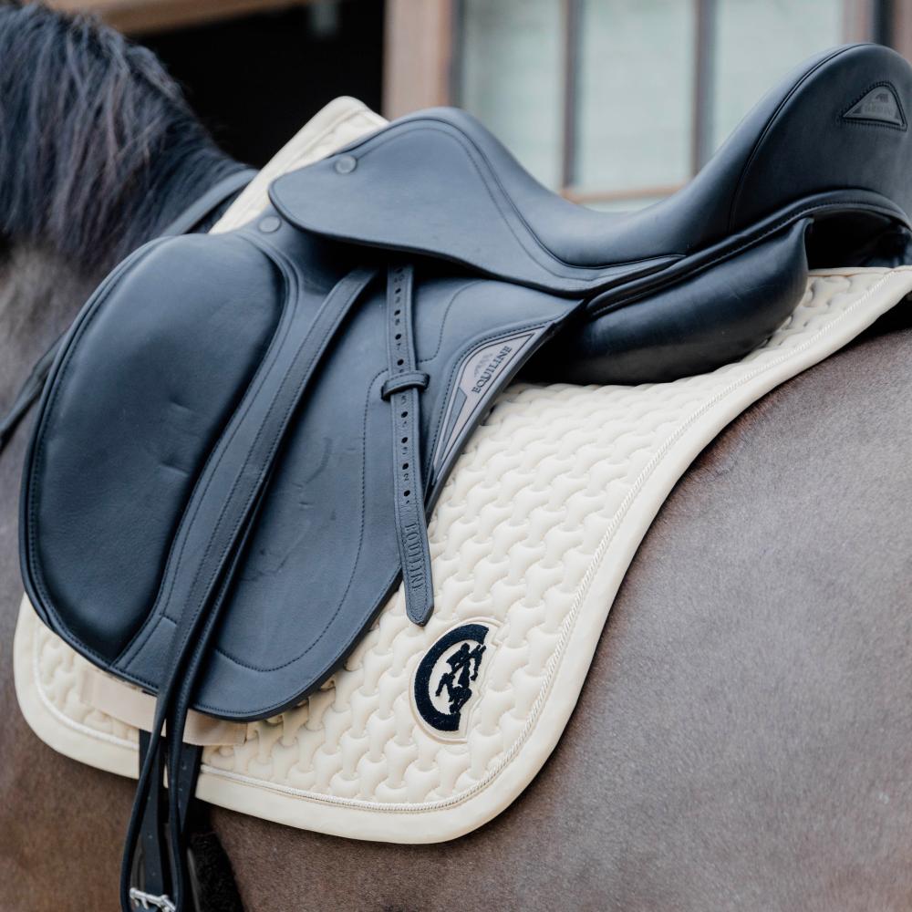 Saddle Pad Plaited 3D Logo Dressage | Kentucky Horsewear | Comfort — Image 11