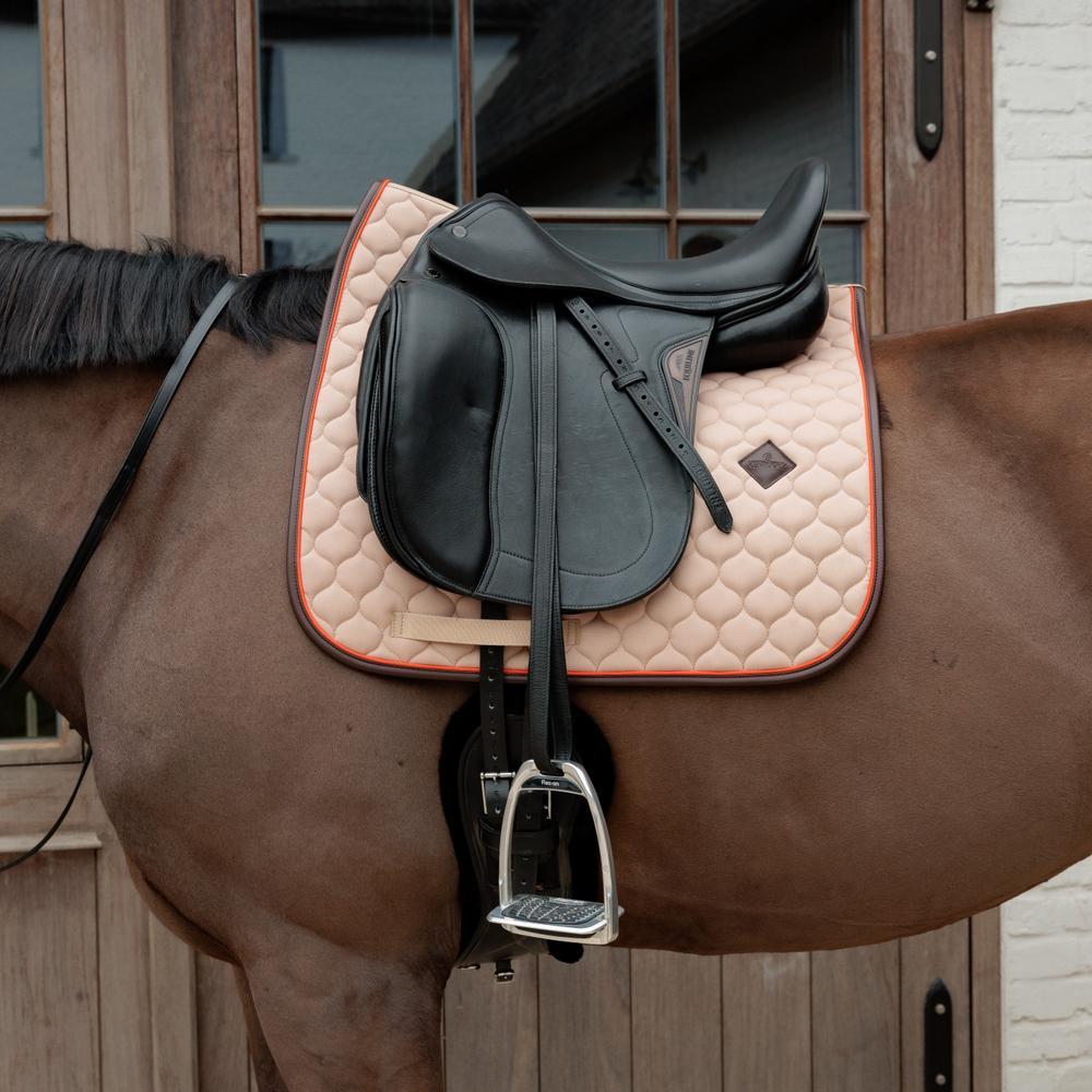 Saddle Pad Onion Quilt Neon Leather Dressage | Kentucky Horsewear | Comfort — Image 18