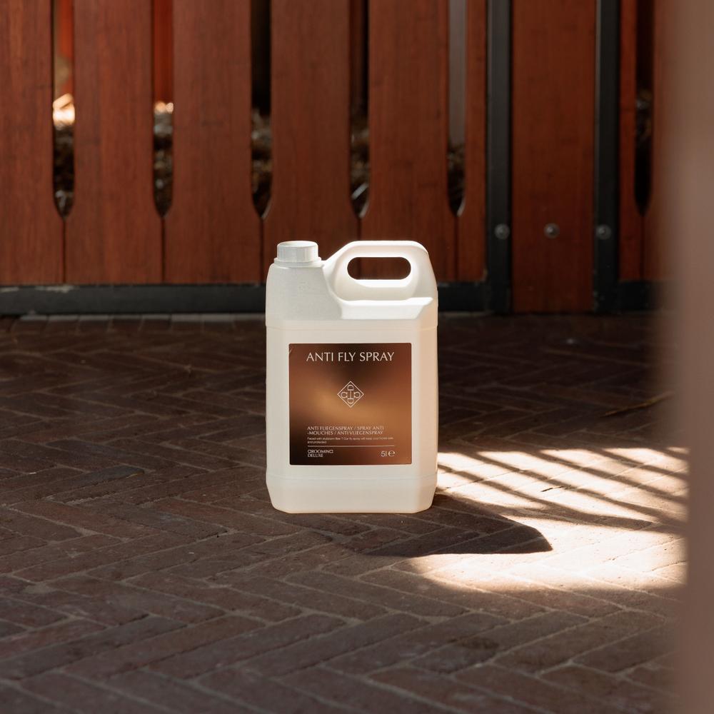 Anti Fly Spray | Grooming Deluxe | Effective — Image 4