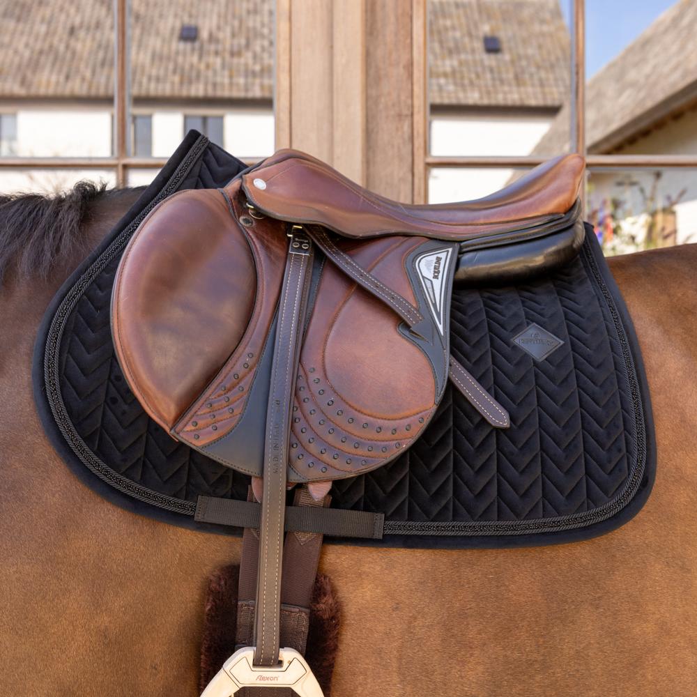 Saddle Pad Velvet Mini Pearls Jumping | Kentucky Horsewear | velvet — Image 7