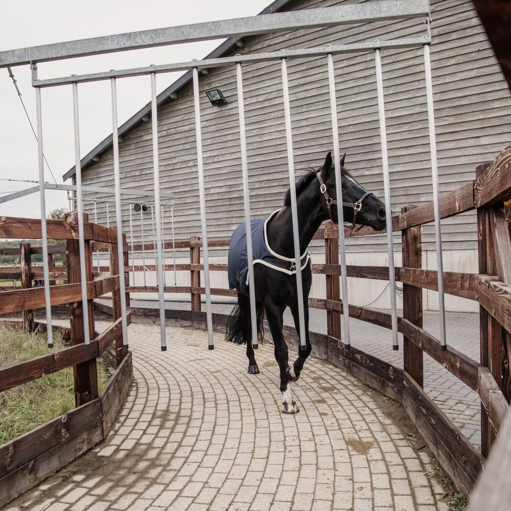 Walker Rug Waterproof 160g | Kentucky Horsewear | Comfort — Image 4