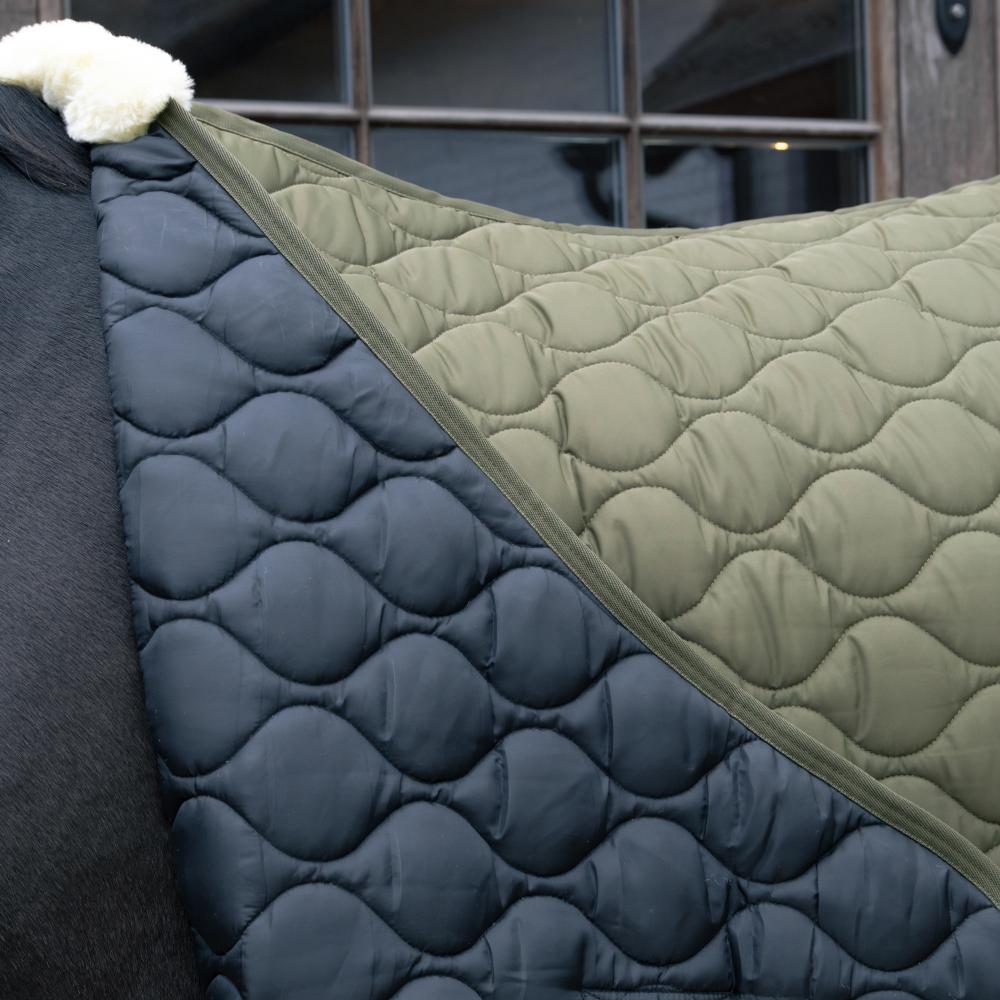 Stable Rug Wave 160g | Kentucky Horsewear | Durable — Image 4