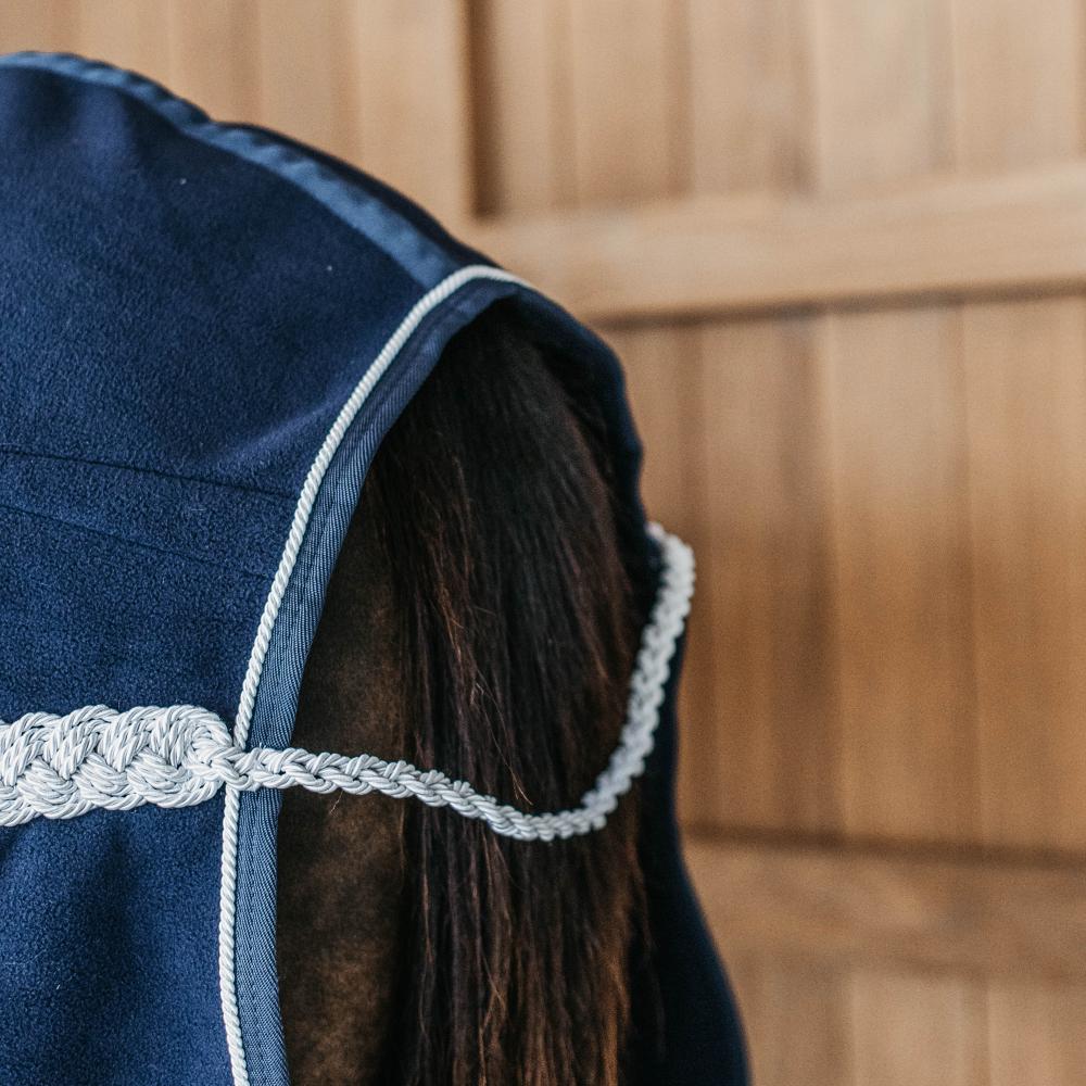 Heavy Fleece Rug | Dy'on | Elegant — Image 4
