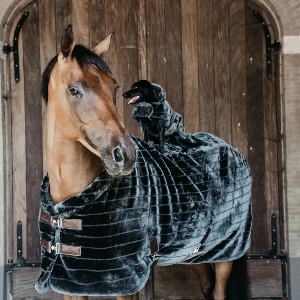 Fake Fur Rug | Kentucky Horsewear | Ultra-soft — Image 4