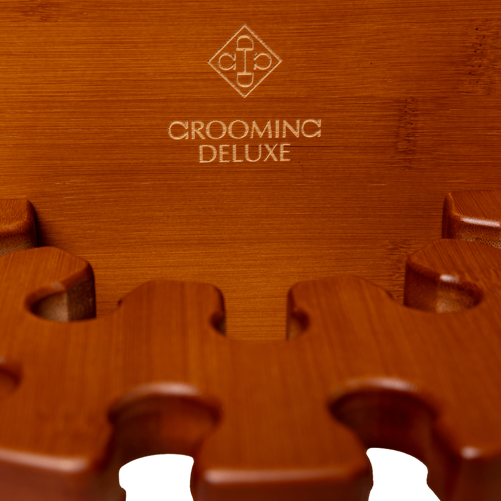 Whip Holder Round | Grooming Deluxe | Durable — Image 3