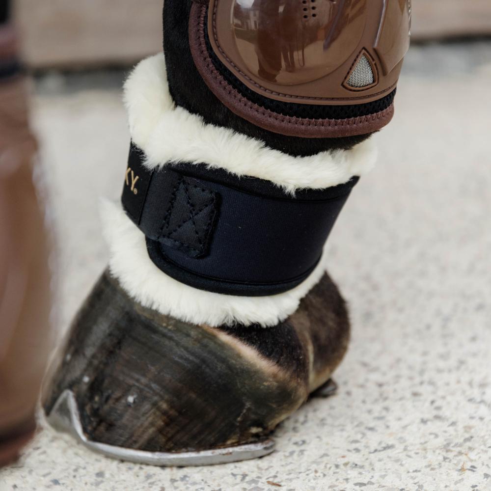 Sheepskin Pastern Wrap | Kentucky Horsewear | Lightweight — Image 3