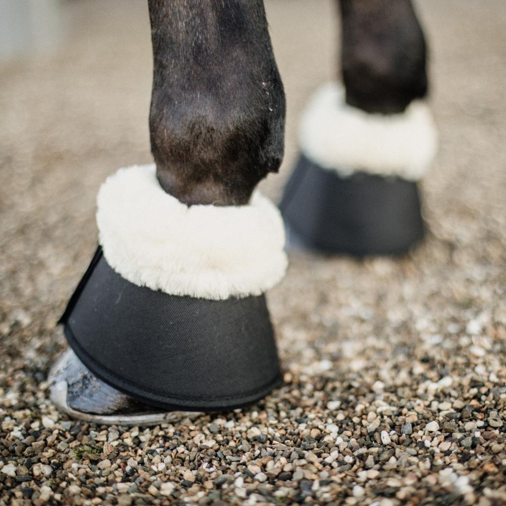 Sheepskin Overreach Boots Solimbra | Kentucky Horsewear | — Image 2