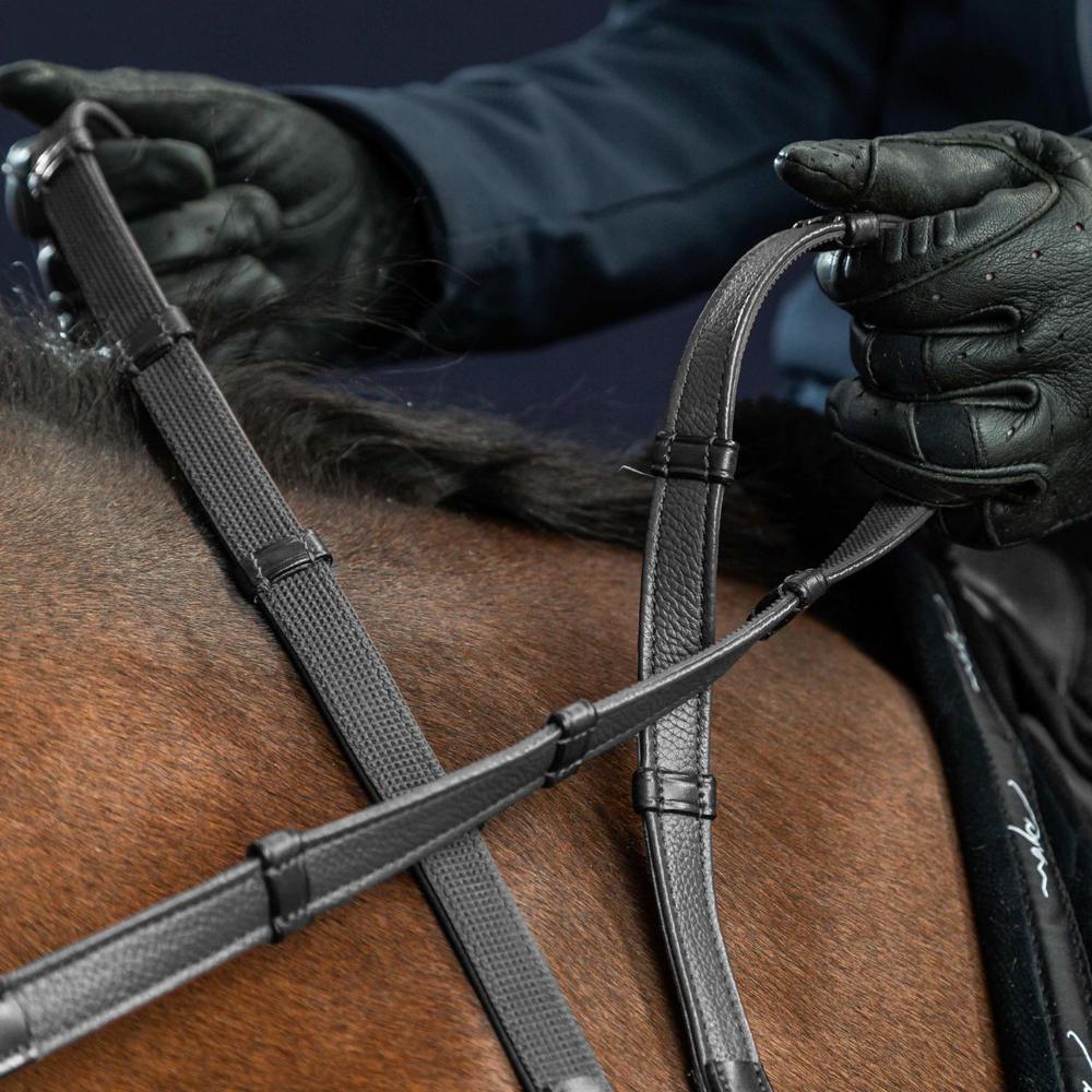 5/8" Hunter Reins With 7 Leather Loops | Dy'on | — Image 2