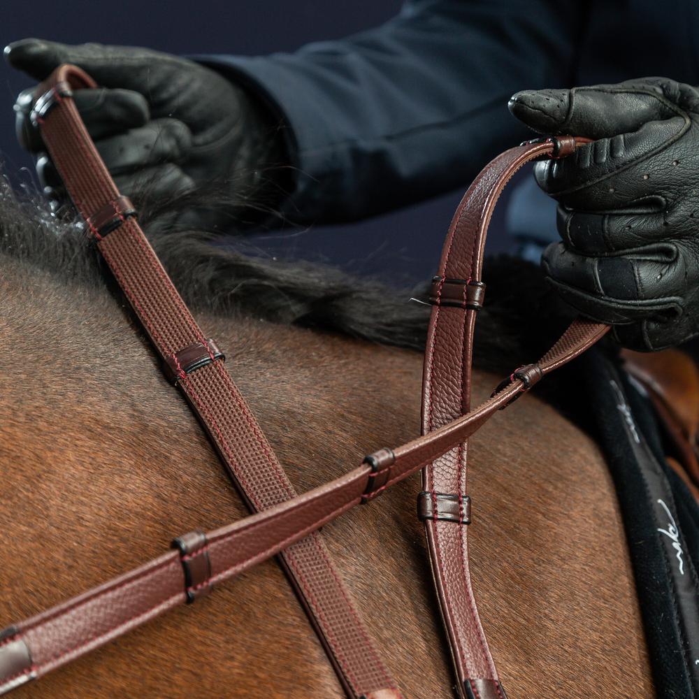 5/8" Hunter Reins With 7 Leather Loops | Dy'on | — Image 4