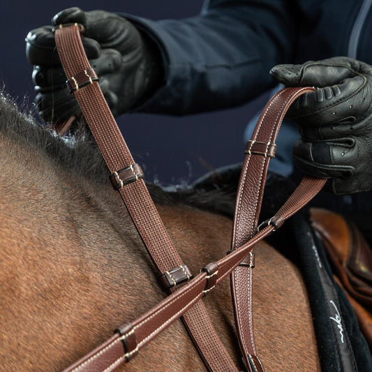 5/8" Hunter Reins With 7 Leather Loops  | Dy'on |