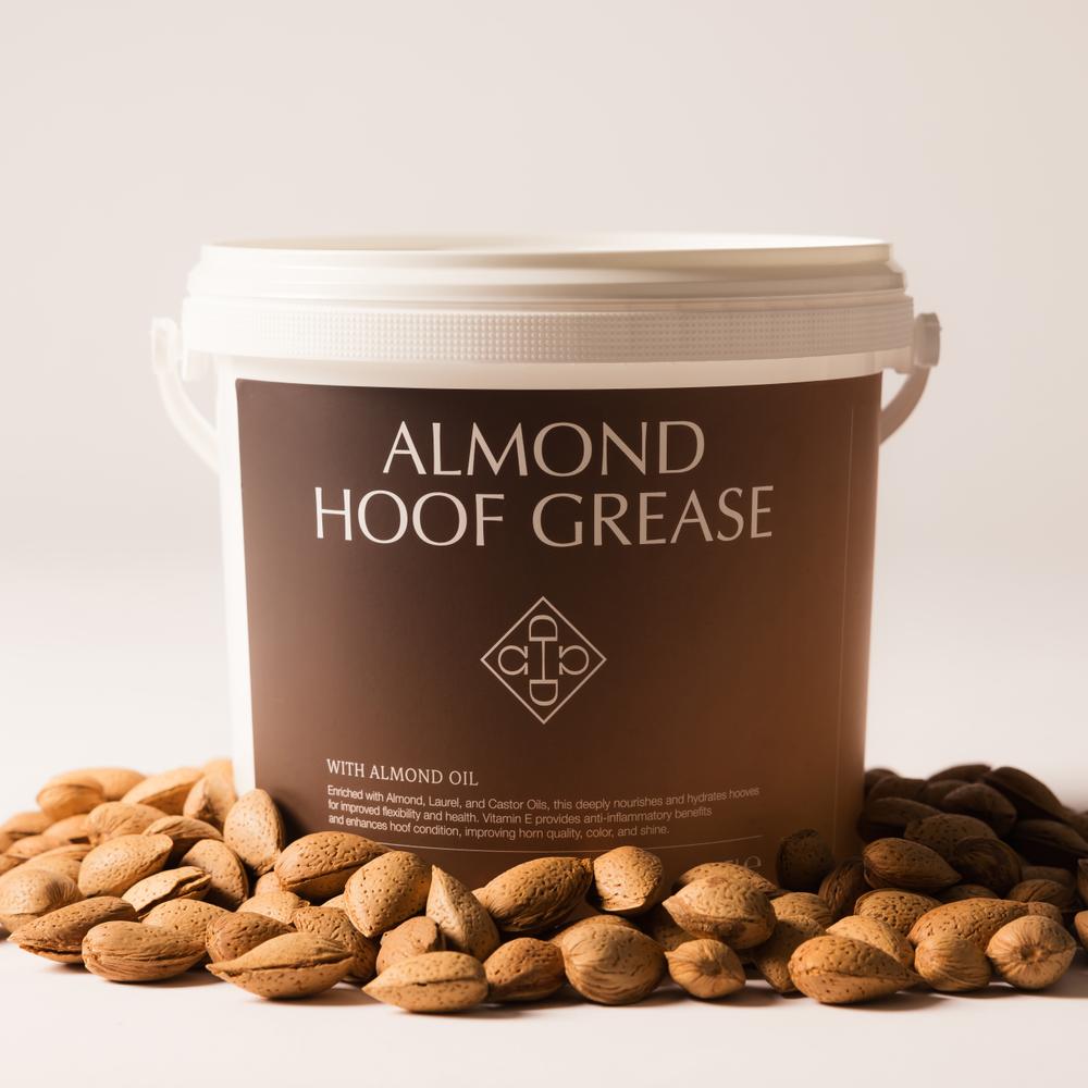 Almond Hoof Grease | Grooming Deluxe | NaturalIngredients — Image 6