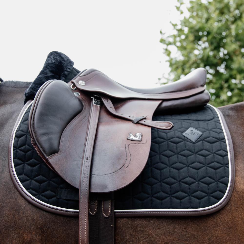 Skin Friendly Saddle Pad Jumping Star Quilting | Kentucky Horsewear | Comfort — Image 2