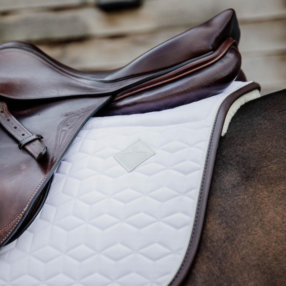Skin Friendly Saddle Pad Jumping Star Quilting | Kentucky Horsewear | Comfort — Image 13