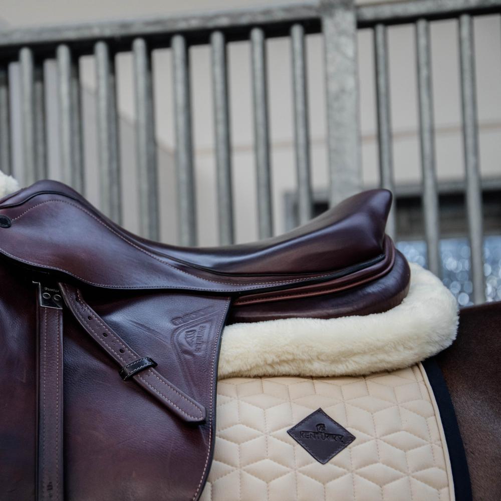Half Pad Impact Equalizer Sheepskin | Kentucky Horsewear | — Image 6