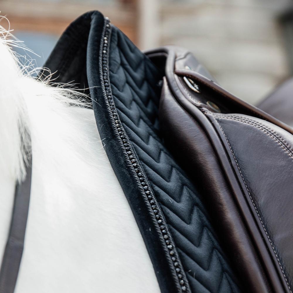 Saddle Pad Velvet Pearls Jumping | Kentucky Horsewear | luxuriousvelvet — Image 4