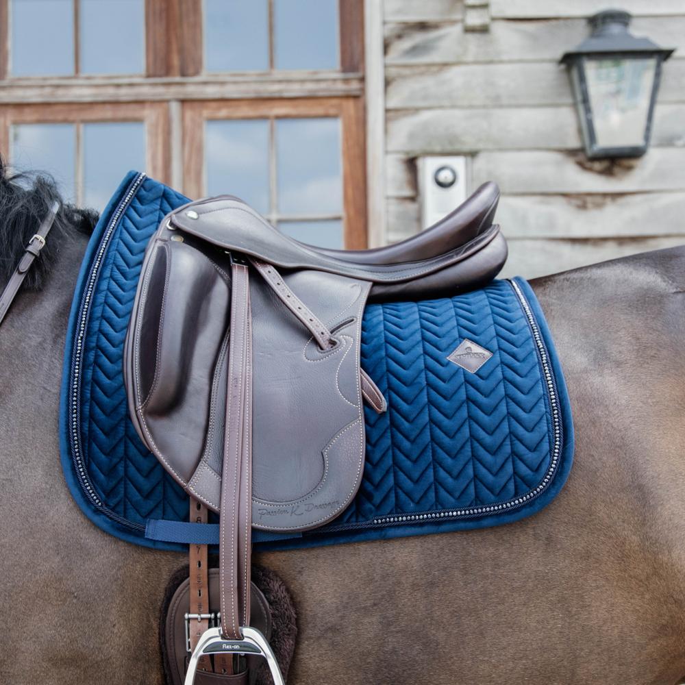 Saddle Pad Velvet Pearls Jumping | Kentucky Horsewear | luxuriousvelvet — Image 11