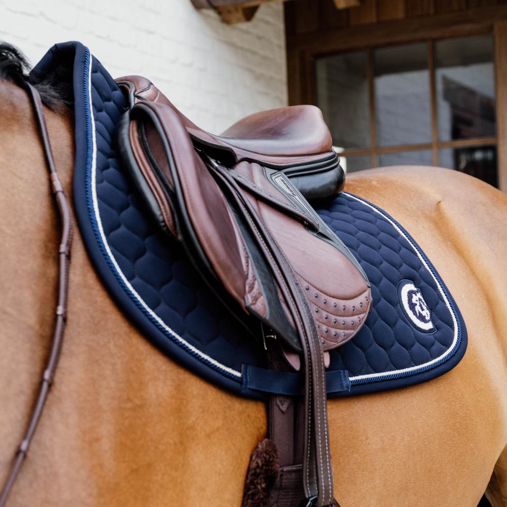 Saddle Pad 3D Logo Onion Quilt Jumping | Kentucky Horsewear | Comfort — Image 3