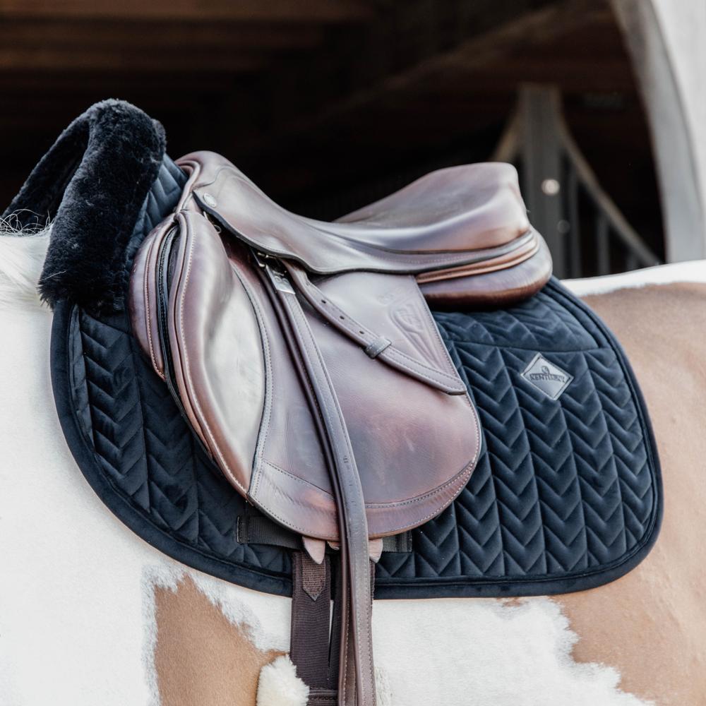 Skin Friendly Saddle Pad Velvet Jumping | Kentucky Horsewear | Comfort — Image 10