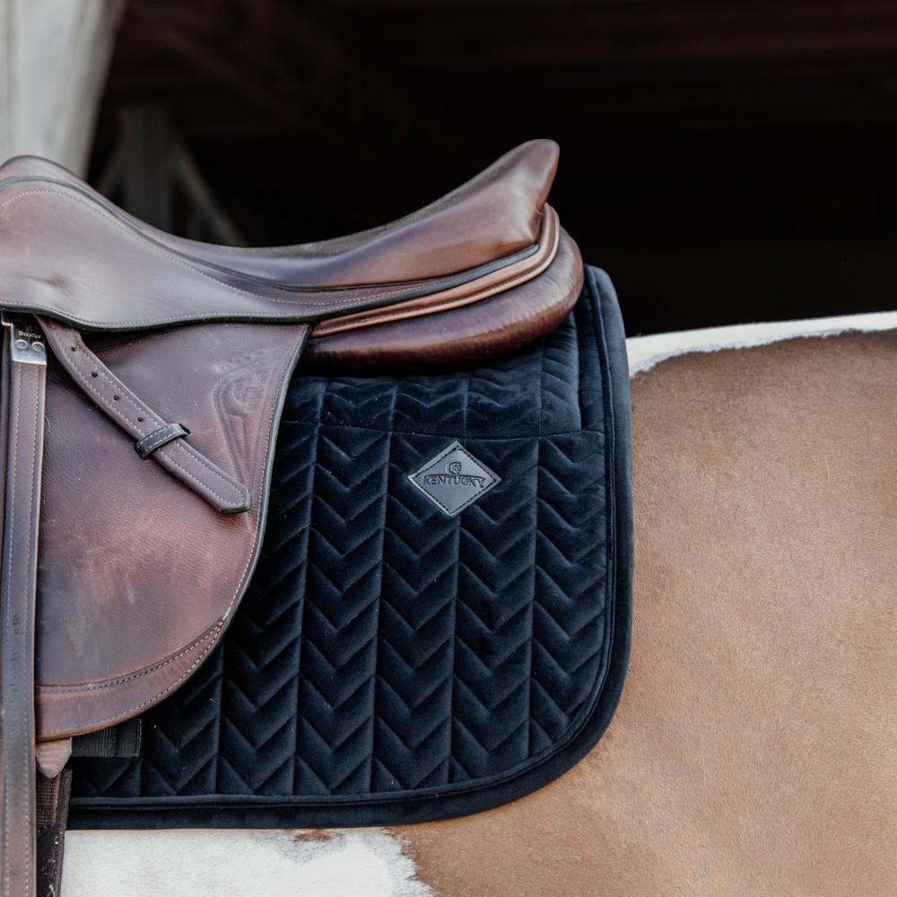 Skin Friendly Saddle Pad Velvet Jumping | Kentucky Horsewear | Comfort — Image 14