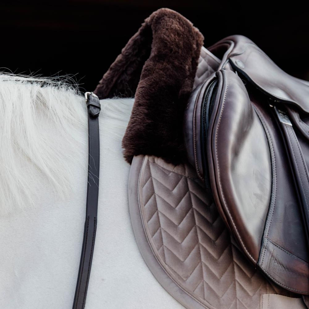 Skin Friendly Saddle Pad Velvet Jumping | Kentucky Horsewear | Comfort — Image 3