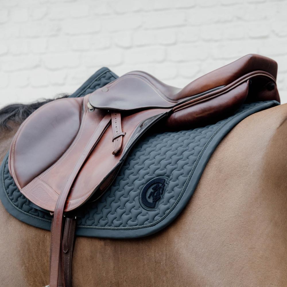 Saddle Pad Plaited 3D Logo Jumping | Kentucky Horsewear | Customisable — Image 4