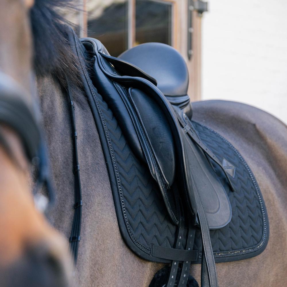 Saddle Pad Metal Chain Dressage | Kentucky Horsewear | Comfort — Image 12