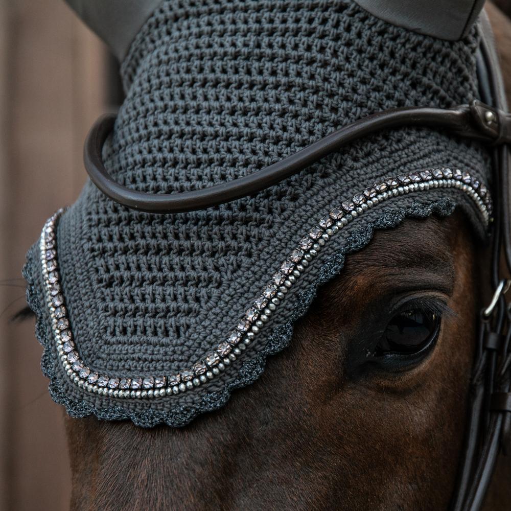 Fly Veil Wellington Stone & Pearl | Kentucky Horsewear | luxury — Image 4