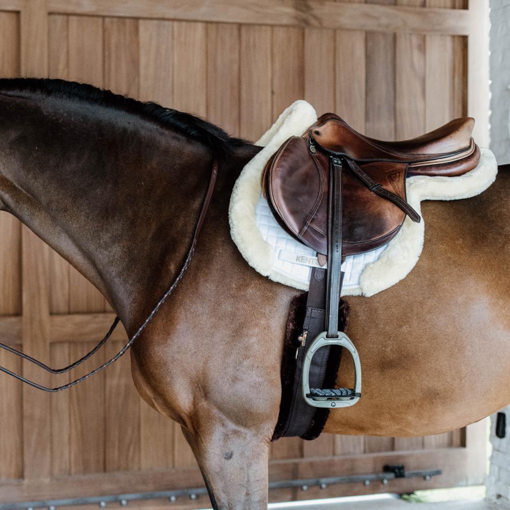 Kentucky Saddle Pad Hunter vegan sheepskin jumping