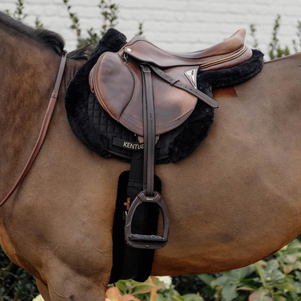 Kentucky Saddle Pad Hunter vegan sheepskin jumping