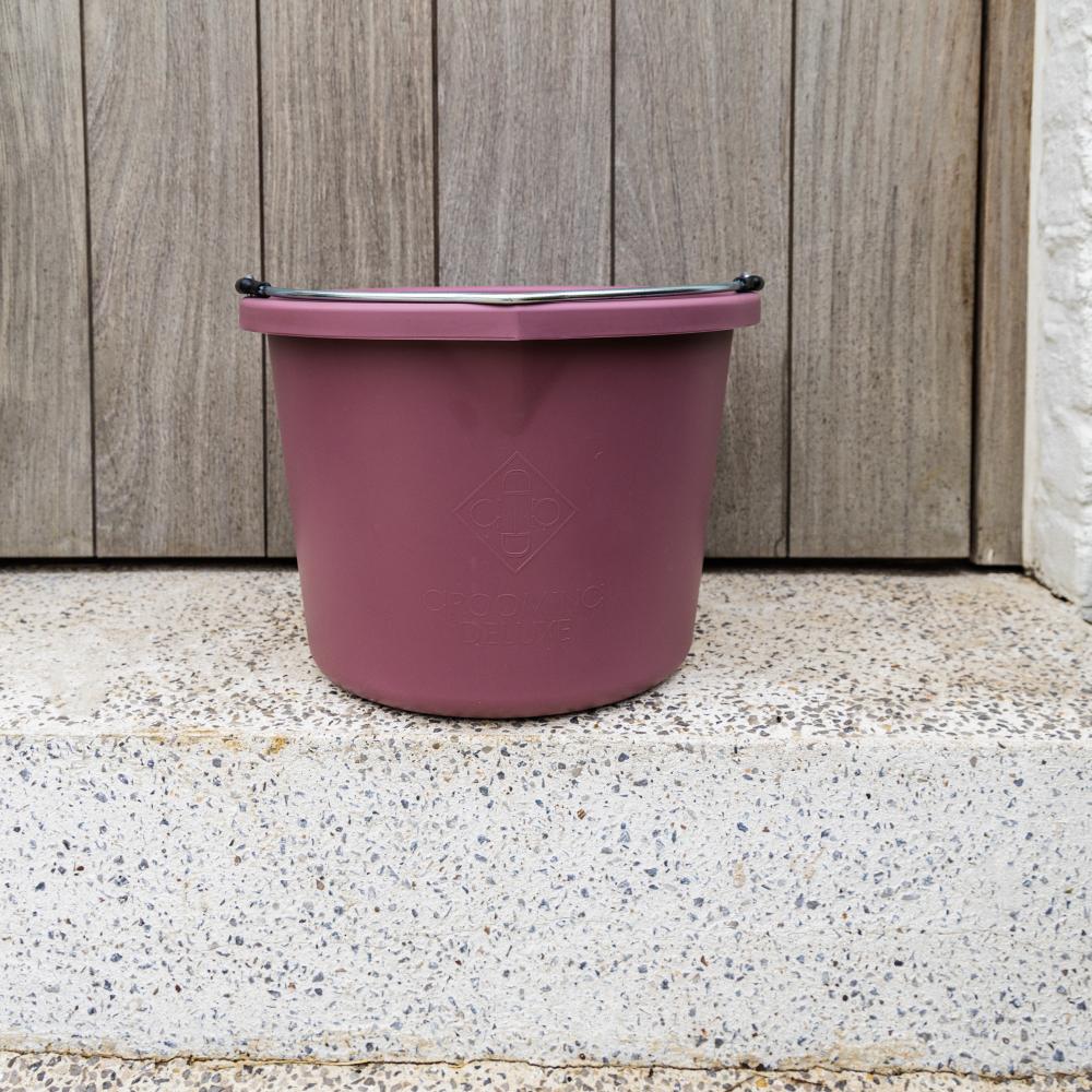 Water Bucket | Grooming Deluxe | Durable — Image 12
