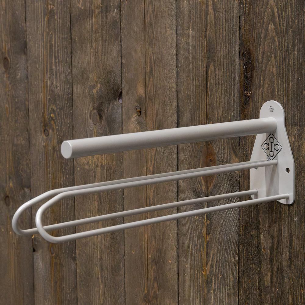 Saddle Rack metal with saddle pad holder | Grooming Deluxe | Space-saving — Image 6