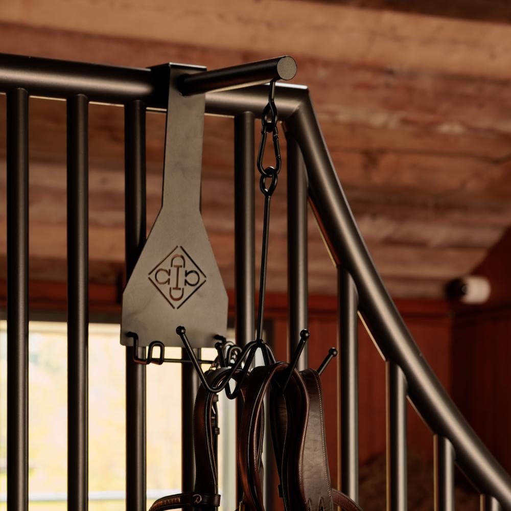 Bridle Hook 4 prong with hook attachment | Grooming Deluxe | Durable — Image 3