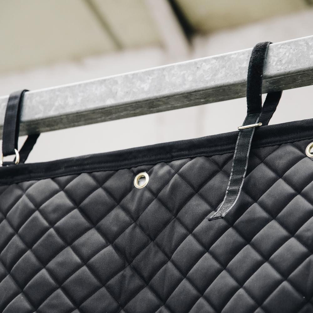 Stable Curtain Waterproof | Kentucky Horsewear | Waterproof — Image 2
