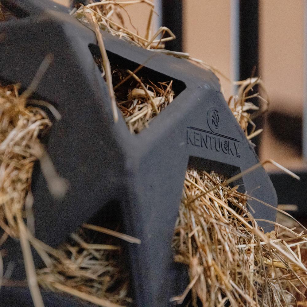 Relax Horse Play & Hay Ball | Kentucky Horsewear | Durable — Image 4