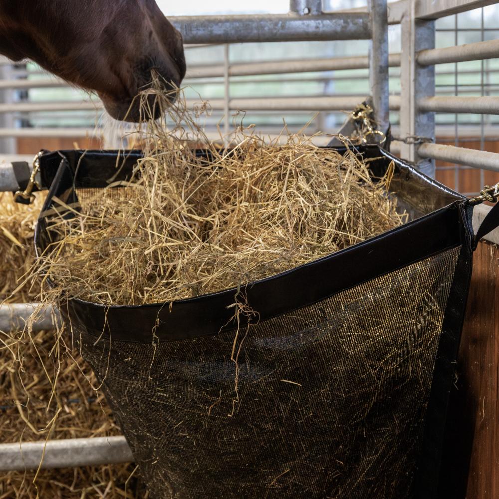 Hay Bag Corner | Kentucky Horsewear | Space-saving design — Image 7
